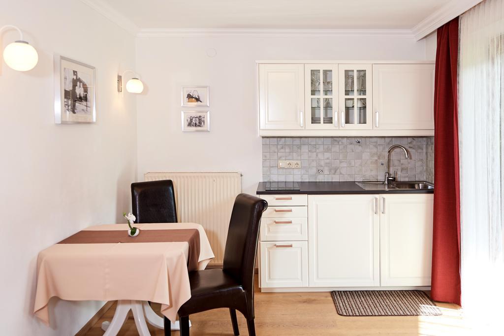 Apartments Neue Post 필즈모스 외부 사진